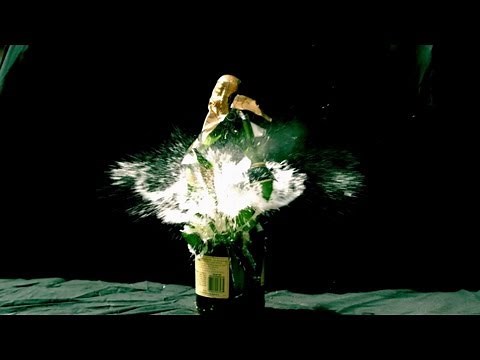 Exploding Champagne, Slow Motion