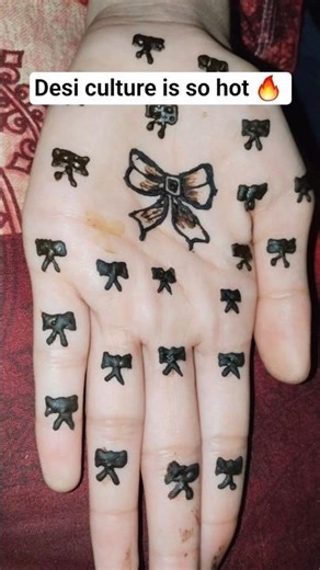 Aesthetic Mehndi design ✨️ #Kids Mehndi DESIGN 🤌#differentunique #hennatattoodesign #creativehenna 🤩