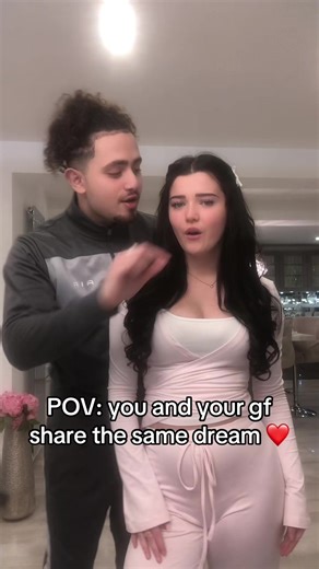 Creative Duo: Wrong Answers Only Name Challenge