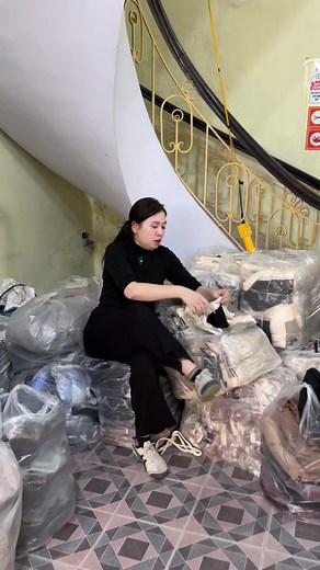 Chip bigsize 😍😍 #nguyenthiluong #istyleclothes #bigsize #moingaymotoutfit #bigsizemacgi #bigsizefashion #bigsizeoutfit #hot #macgidexinh #muataitiktokshop #xuhuong