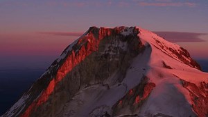 Aerial View Mt Hood Sunset Shot Stock Footage Video (100% Royalty-free) 1100768135 | Shutterstock