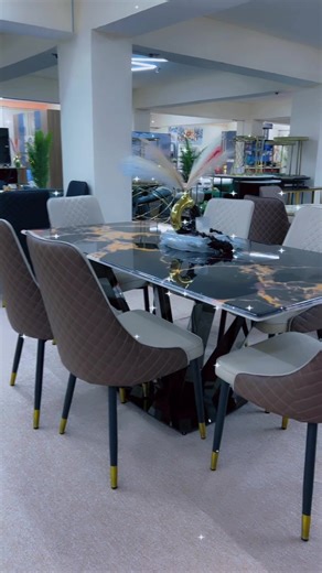 Explore Carwo Xidig Furniture