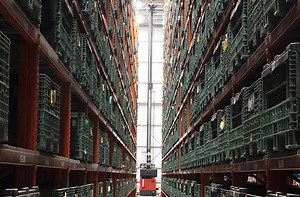 Raymond Adds Automated Transtacker to Intralogistics Lineup