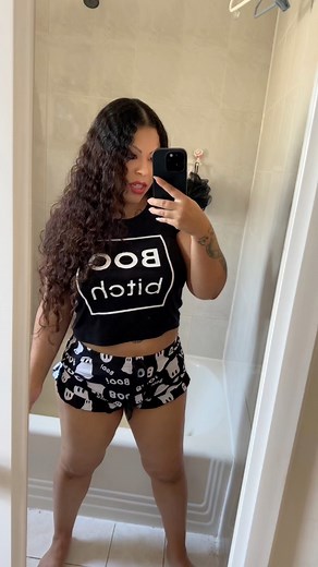 1.4K views · 22 reactions | You lookin? ....#model #modeling #modellife #fashion #photoshoot #motivation #halloween #spooky #spookyseason #witch #witchcraft #halloweencountdown #halloweeneveryday | Natalie Hope | Facebook