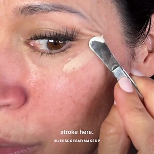 891K views · 1.8K reactions | "I feel like I don't even have any lines. It's crazy. I'm shocked. I've tried all the makeup, all the skincare. But nothing really has given me the results that this Power Redo has." - Jenny S The internet is going CRAZY for the Power Redo Wrinkle Fix. Try it before you buy it for 14 days! ✨ Take the quiz to get yours before it sells out  Juvinity™, Vitamin C, Rosehip Oil smooths skin  Try Before You Buy for 14 days | IL MAKIAGE | Facebook