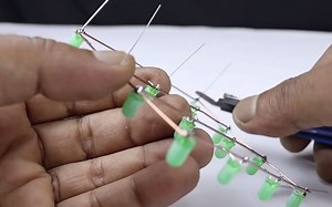 使用Arduino nano制作的的4x4x4 LED立方体