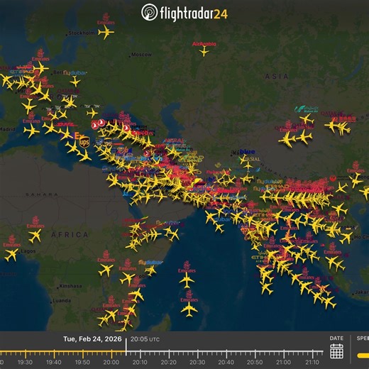 Inbound flights last week (390) vs now (25). 🛬: Bahrain, Iran, Iraq, Israel, Jordan, Kuwait, Qatar, Syria, UAE | Flightradar24.com