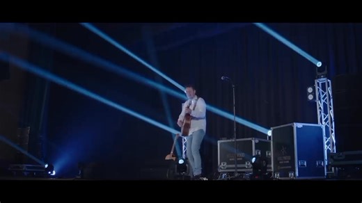 MASTER: ANDREA VALERI Country: Pontedera - Pisa (ITALY) Italian fingerstyle guitarist, born in 1991, began playing classical guitar at age 10; he later moved on to electric guitar, before finally moving on to acoustic guitar. He is self-taught in many of his signature techniques: fingerstyle, thumbstyle, and flatpicking. His approach blends melodic, rhythmic, and harmonic elements, often employing percussive guitar techniques to enrich the arrangement, creating a polyphonic sound. He began takin