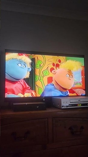 Tweenies it's Messy Time Jake Does The Fairy's Head With His Carrot