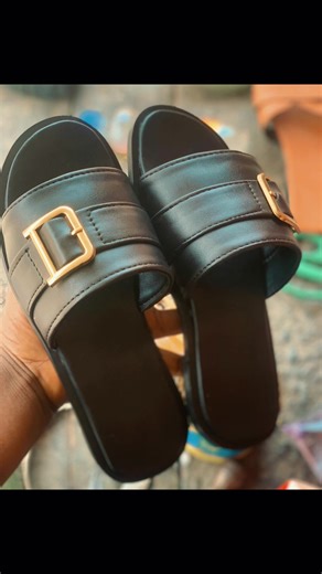 Brown45 (@brownf76)’s videos with Easy (Jeje) - Reekado Banks