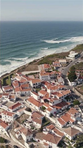 Azenhas do Mar in Sintra, Portugal
