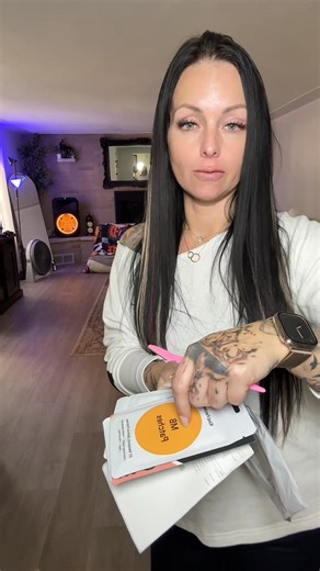 Unbox free samples with me | Amber Warner