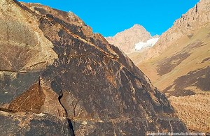 謎に包まれていた2000年前のクシャーナ朝の未知の言語がついに解読される | カラパイア