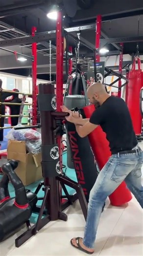 KUNG FU 🇨🇳⛩️ #china #kungfu #ဒေဝ #daveleduc #lethwei