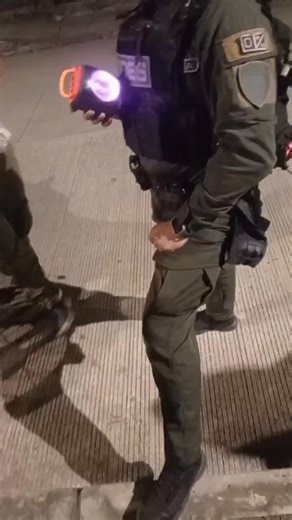 Dándole serenata a los Goes para que nos soltaran😂😂😂 | Yefri Drj