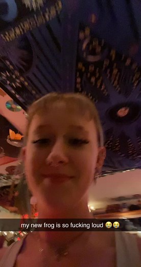 Female White Tree Frog Croaking and Care Tips