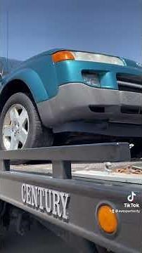 Saturns don’t rust… but their frames do, check out this Saturn SL1 and VUE at Auto Parts City