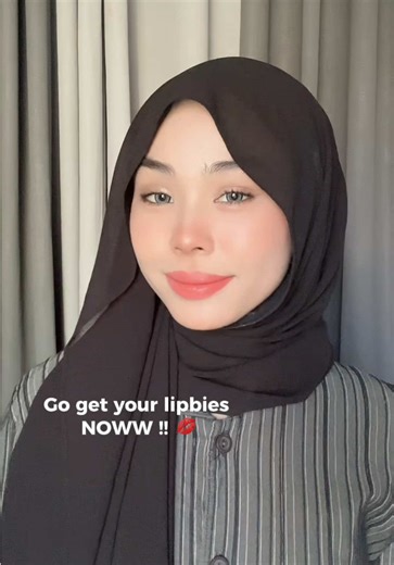 Swipe Lipbies sekali je non-sticky, ultra transfer-proof, terus confident all day! ✨ #pannalab #pannalabmalaysia #lipbieslipmatte #lipmatteviral #pannalablipmatte