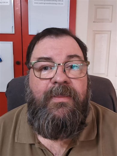 🎙️How the Underground Mine is a Unique Workplace The underground mine is a unique workplace and if there was anything else like it the employers would have people standing out the front of those workplaces trying to poach people for the mines. It takes 2 to 3 months to get a Green new starter up to speed, if you go in knowing how it all works, they can get you up to speed in a couple of swings instead of months. Knowing how the mine works, is the skill all the employers want and need, that most