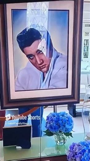 Inside Elvis Presley’s Graceland Mansion Tour #elvis #elvispresley #graceland #elvisgraceland