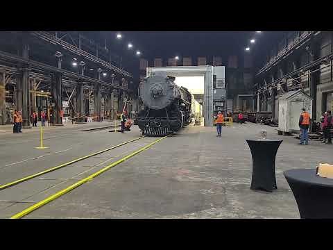 UP 5511 spotted into the Silvis, IL RRHMA shop.