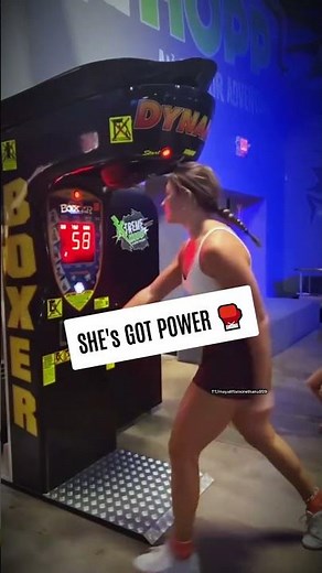 POV: she's the strongest of the friend group #arcade #boxing