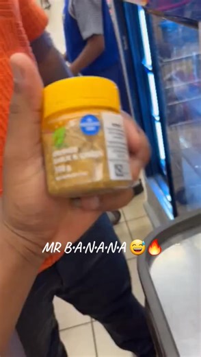 Exploring the Roles of a Cook, Chef, and Their Differences