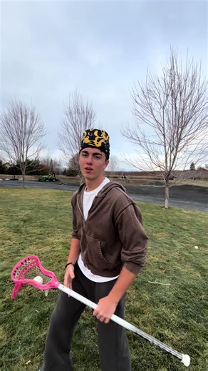 @lucasdubois11 @🎅Nancy🎄 #lacrosse #xyzbca #fyp #blowthisup #grunge