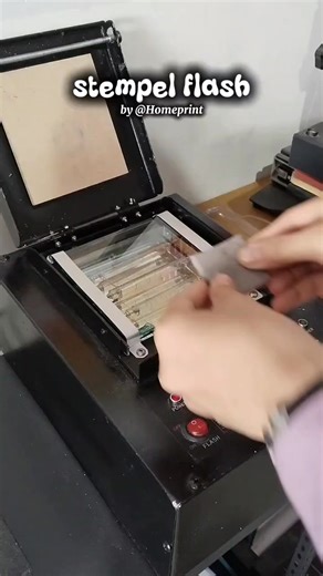 Percetakan & Digital Printing on Instagram: "Stempel Flash Bisa ditunggu #fbpropemula #stempel #percetakan #videoreelsシ Semua Orang"