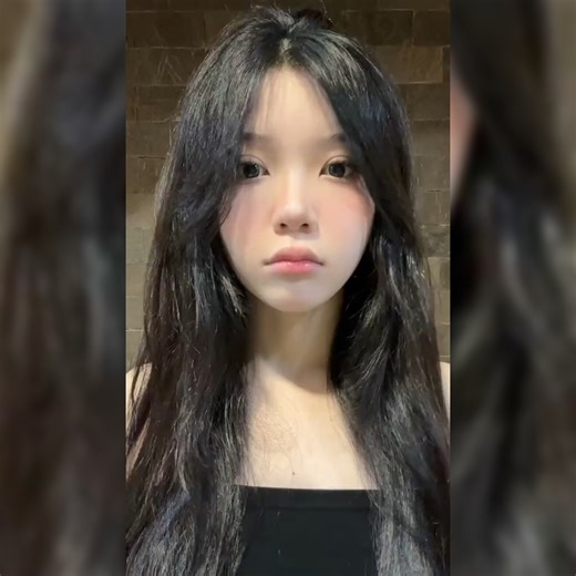 1.1K views · 45 reactions | Gái xinh luôn biết cách khiến mọi thứ rực rỡ hơn  | Lon | Facebook