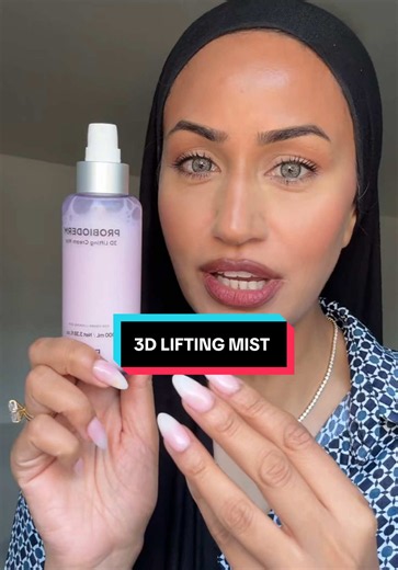 3D Lifting Mist: Lightweight Hydration & Glow in One
