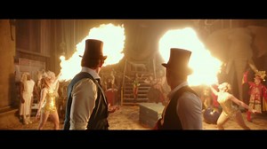 45K views · 171 shares | ¡EN EXCLUSIVA! #ESTRENOTRÁILER. P.T. Barnum mejor conocido como #ElGranShowman y su espectáculo de "rarezas humanas" que se convirtió en una sensación mundial llega a las salas de cine. No te querrás perder esta mágica historia protagonizada por #HughJackman. | Cine Colombia | Facebook