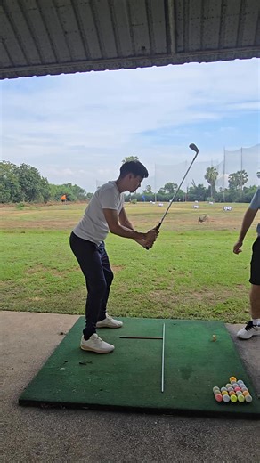 First lesson feels with Bell | Samuel Allen Golf Instruction - Suphanburi | Facebook