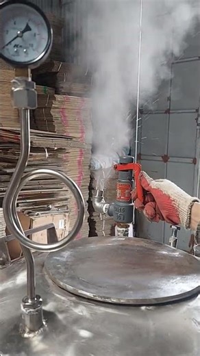 🔹 Essential Oil Distillation System for Pure and Consistent Extraction