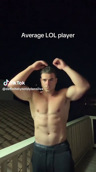 Draven Main Gameplay Highlights in League of Legends