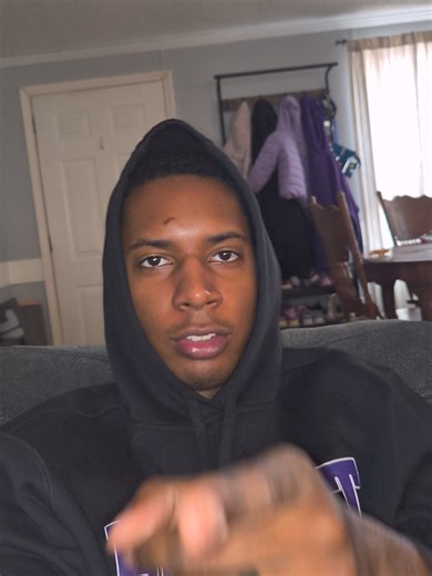 so you saying a bug eyed fish can watch this video fully but you can't?