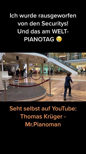 Rauswurf aus Kaufhaus am Weltpianotag