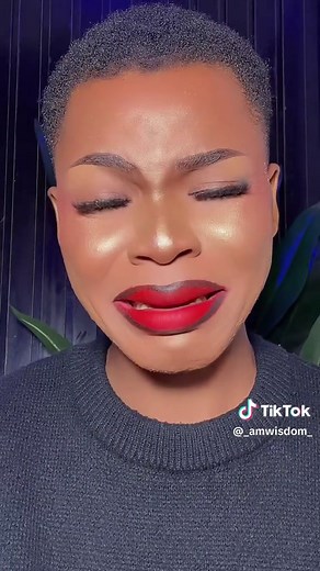 Essential Lip Makeup Tutorial for Flawless Lips