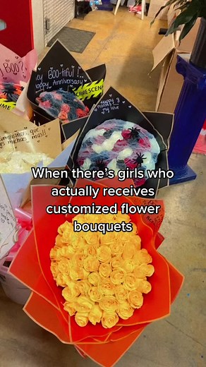 Men Who Gift Flowers: A Heartwarming Gesture