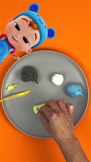 Little Angel: School Bus Clay Squish! 🚌 ASMR Sensory Play