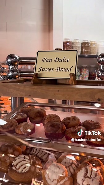 Hacienda Buffet 🇲🇽 3 localidades Carrollton 📍1927 E Belt Line Rd, Carrollton TX 75006 unit 138 ☎️: 1 (972) 695-6333 Grand Prairie 📍409 East Main St. Grand Prairie 75050 ☎️ 1 (214) 412-2055 Fort Worth 📍1950 Menefee Ave Fort Worth 76106 ☎️ 1 (817) 720-5700 #dfw #haciendabuffet #buffet #dallasfoodie #mexicanfood