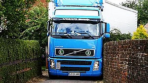 Amazing Trucks Driving Skills - 1Funny.com