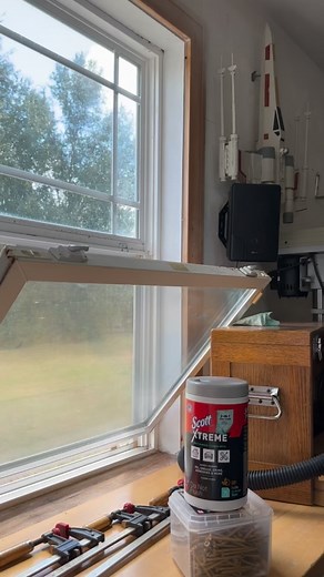 102K views · 758 reactions | First on today’s agenda: window pane wiping with Scott® Xtreme Multi-Purpose Cleaning Wipes  #ScottShop | Scott Home and Auto | Facebook