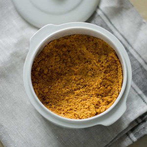 Idli podi – Idli milagai podi Recipe – Kannamma Cooks