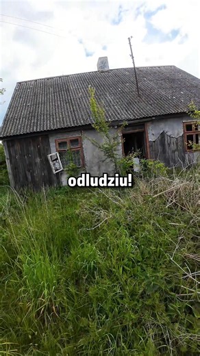 Exploring Abandoned Places: A Rusty URBEX Adventure