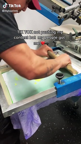 Shinobu 🦋 🗡. #screenprinting #chicago #anime #shinobu