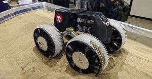 月面を「時速60キロ」で突っ走れ！　高速ローバーの開発を目指す新興企業