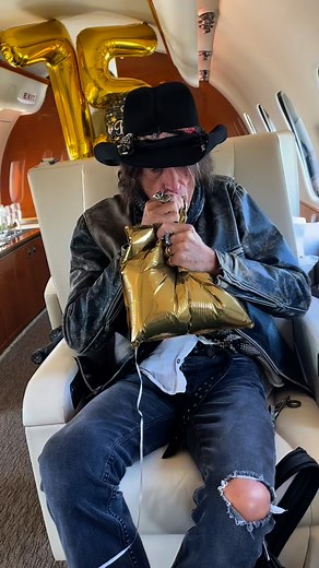 Thank you for all the birthday wishes!!! Video by: @thebillieperry | Joe Perry