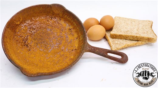 Rusted Cast Iron Skillet Restored to Perfect Condition