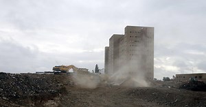 Adiós a la Universidad Laboral de Zaragoza: el último edificio desaparecerá en tres meses